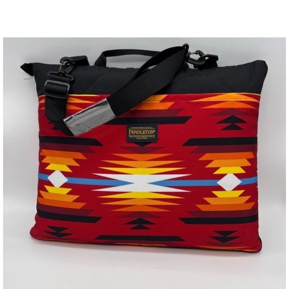 New Pendleton Packable Picnic Camping Blanket Sku Pendleton2 - Picture 6 of 10